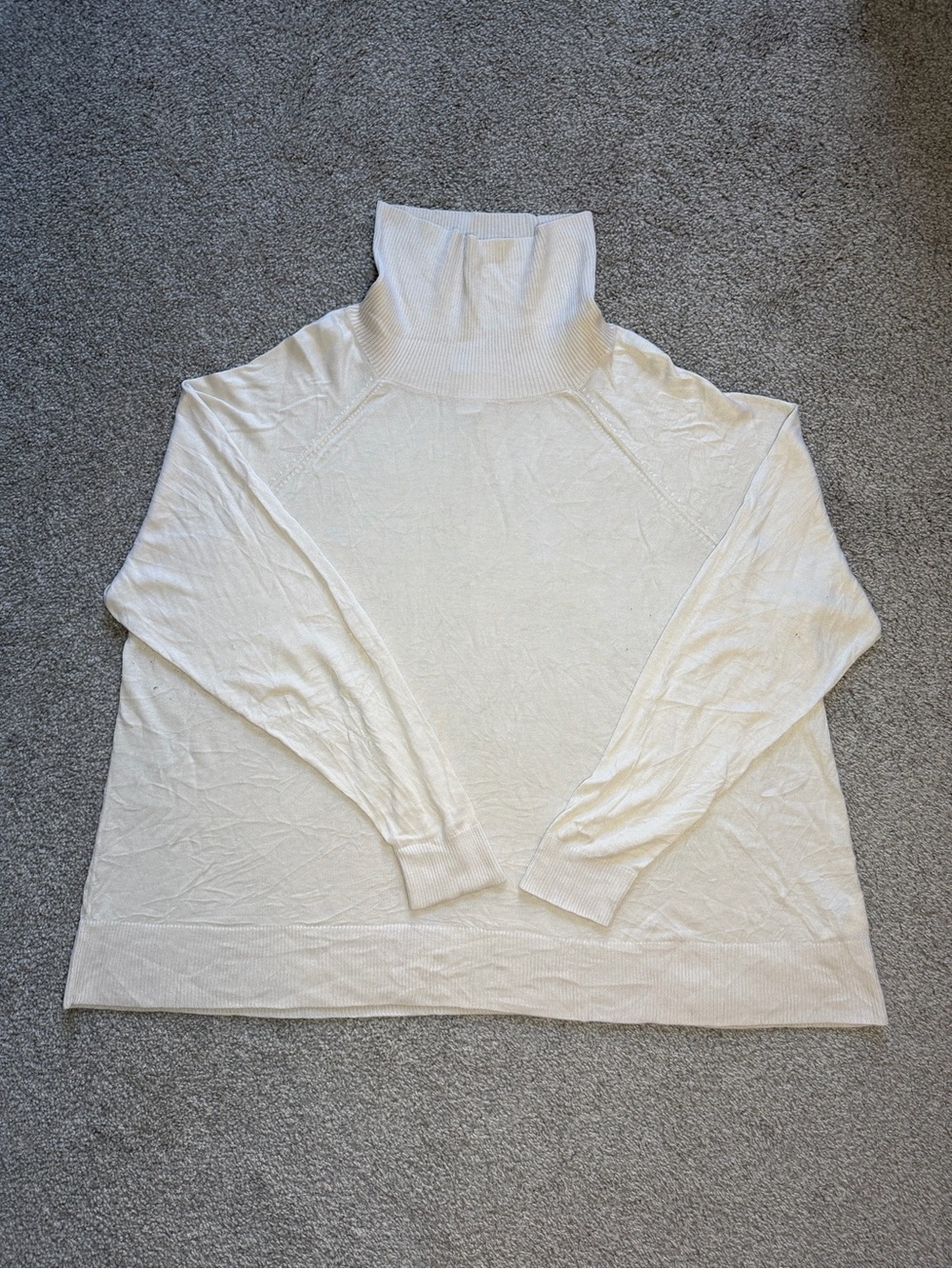 H&M Cream Turtleneck Sweater - Lightweight Knit